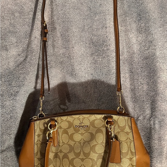 Coach Kelsey Satchel in brown - Picture 4 of 13